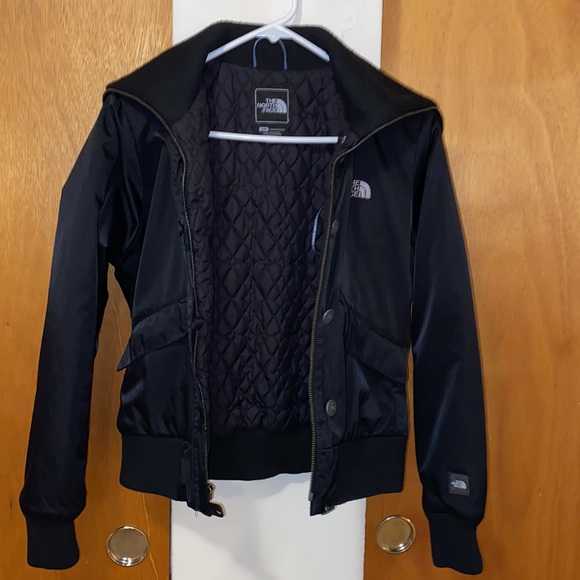 ♣️EUC Like New The North Face Jacket - Picture 12 of 17